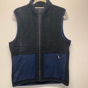 RHONE Navy Sherpa-Lined Zip Vest